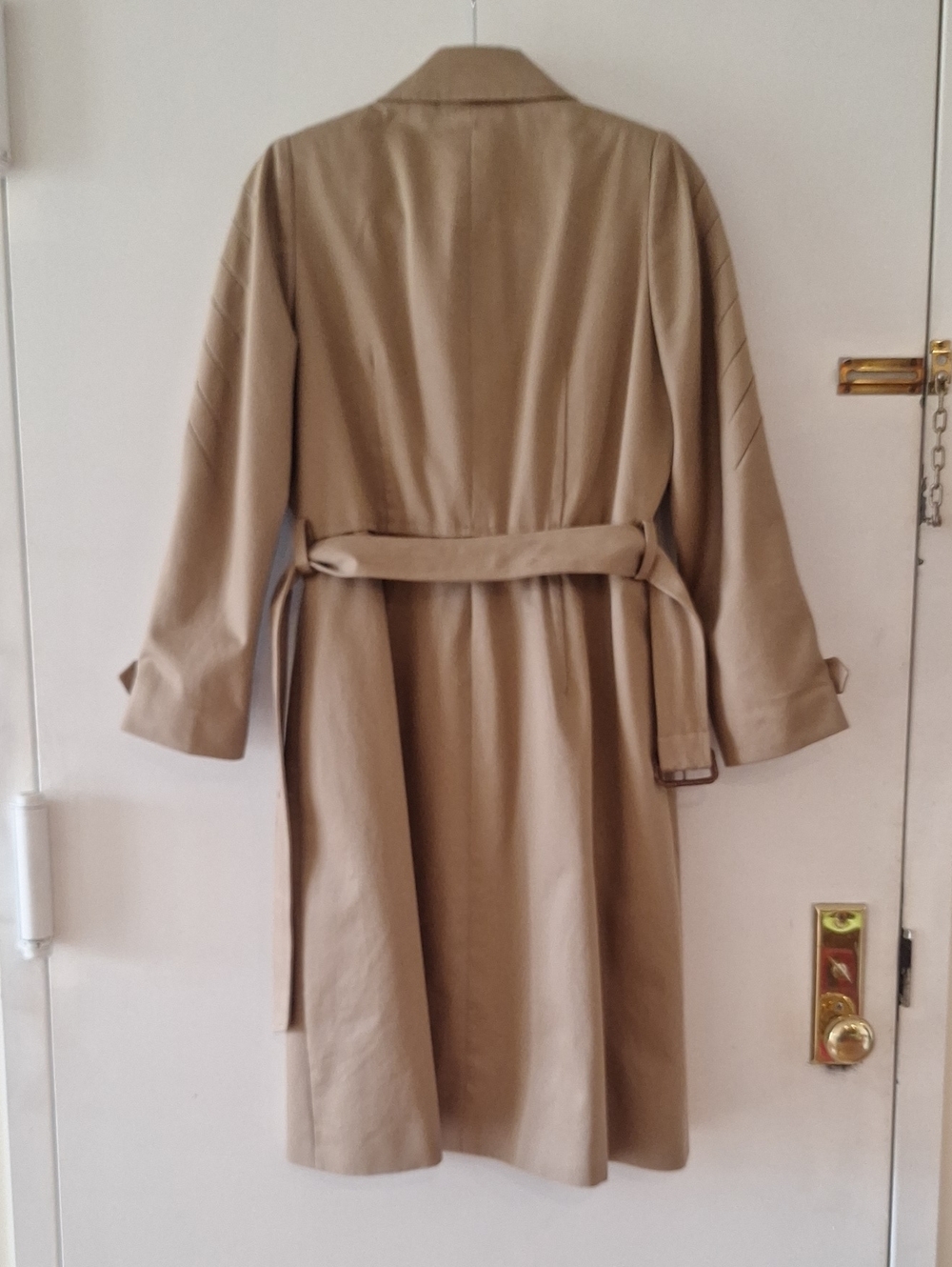 One-of-a-kind VIKTOR & ROLF Beige Trench Coat - Women's Jacket & Coat